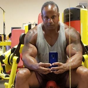 Meet your Posher, Grady